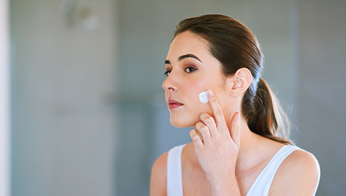 Meet Your Skin's New Moisture Shield — Duvitin Moisturizing Cream