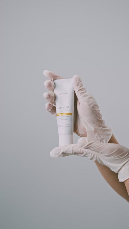 Ceuticoz Clear Zinc Tinted Sunscreen Gel SPF 50+ | Oily Skin, PA++++